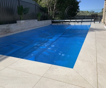 Oasis Solar Cover and Arcadia Roller